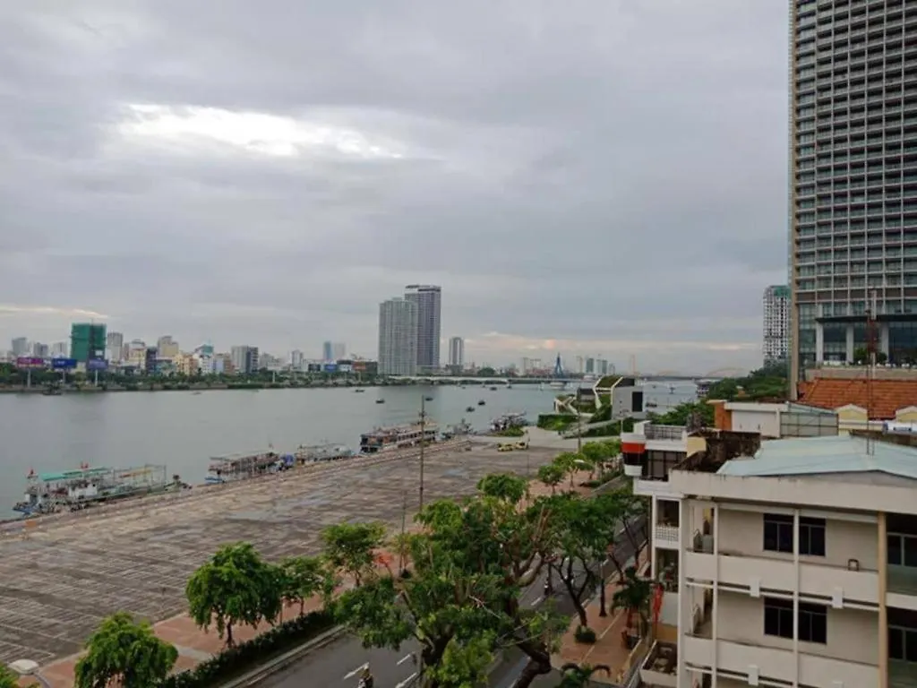 Kaka Hotel Danang 3*,
